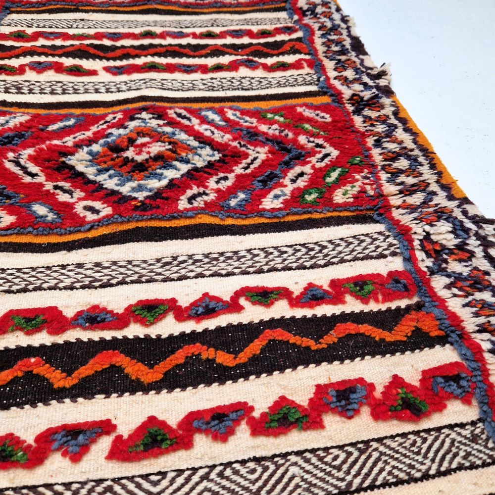 Taznakht Red Sunset Rug – Image 3